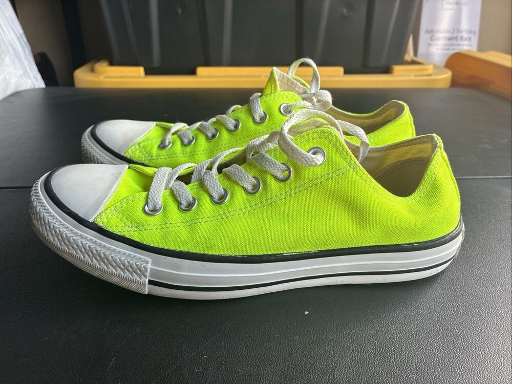 Converse Size 7 Men’s 136585F CT OX Neon Yellow Women’s 9 Volt Yellow Fast Ship